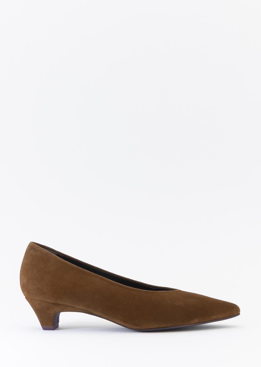 ARIANA CAMEL ANTE