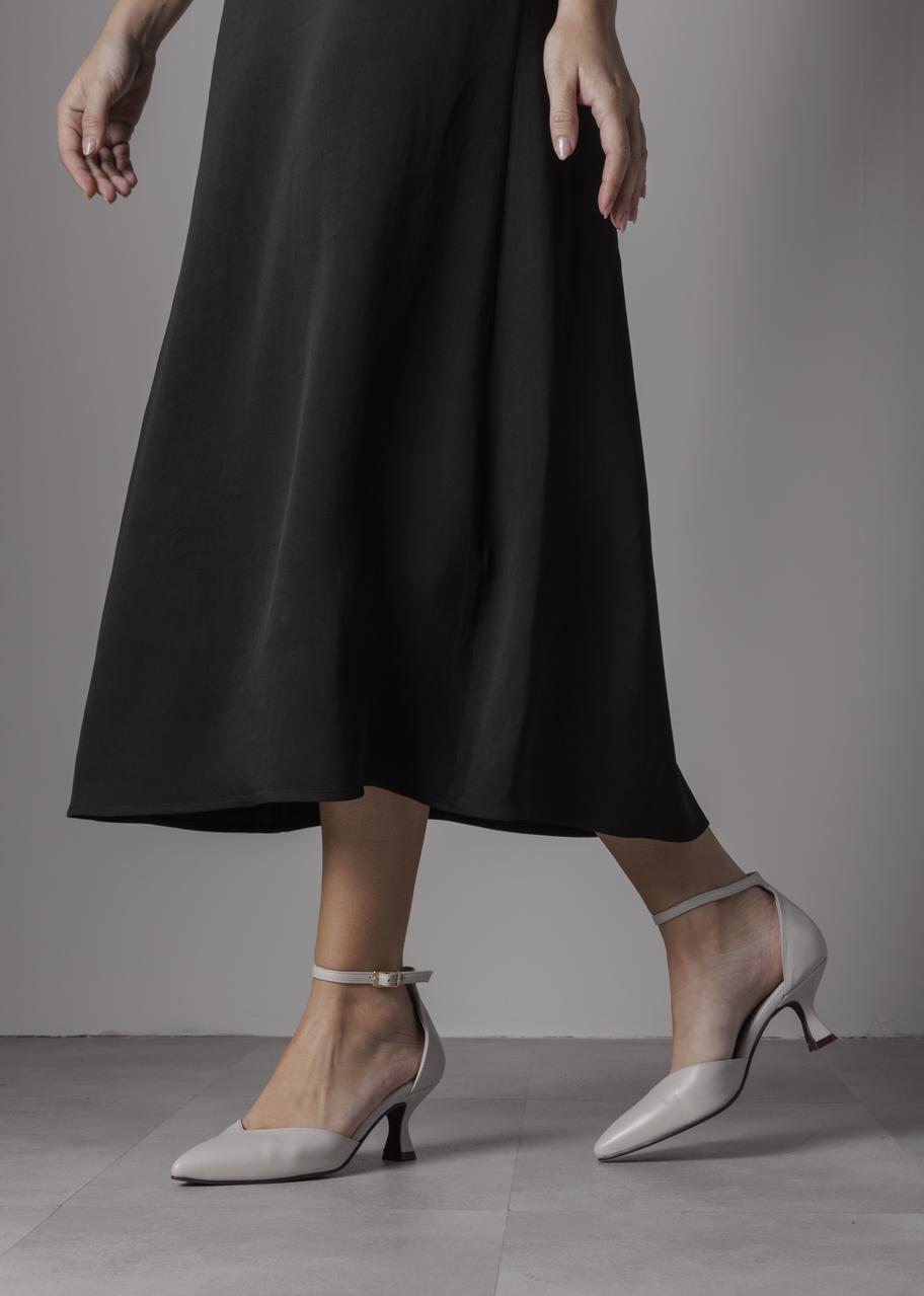 YAIZA BEIGE ESENCIAL