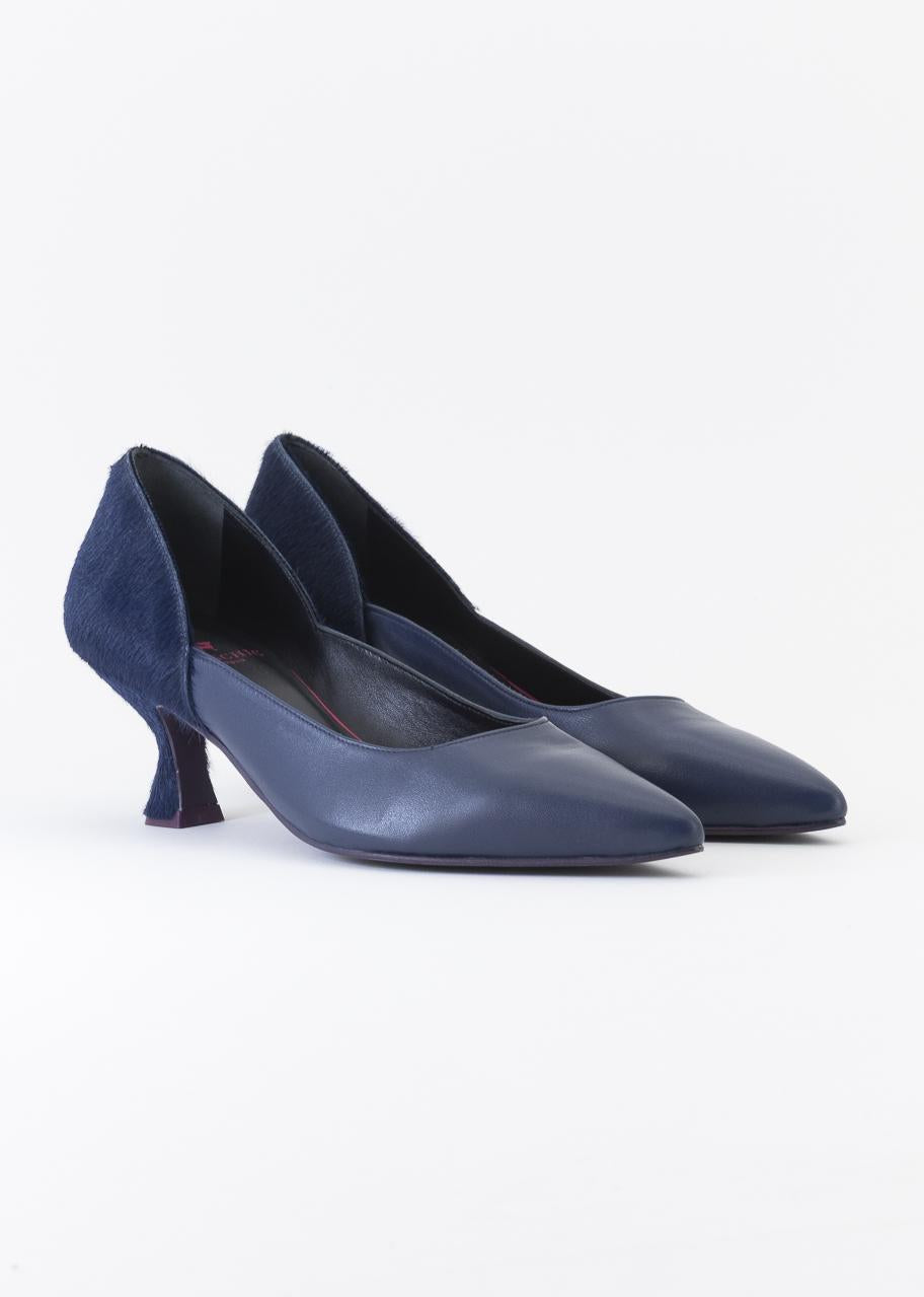 IRIS AZUL CAVALLINO