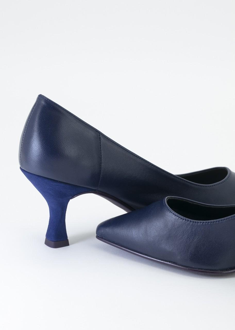 DANIELA AZUL ESENCIAL