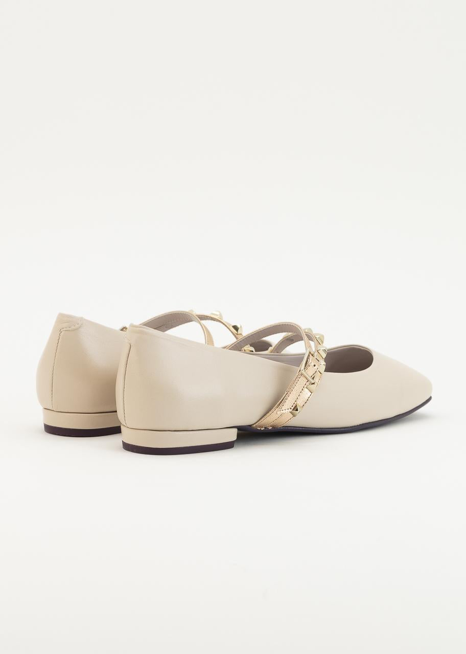 CLAUDIA BEIGE ART
