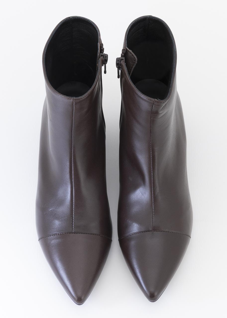 TANIA MARRON ESENCIAL