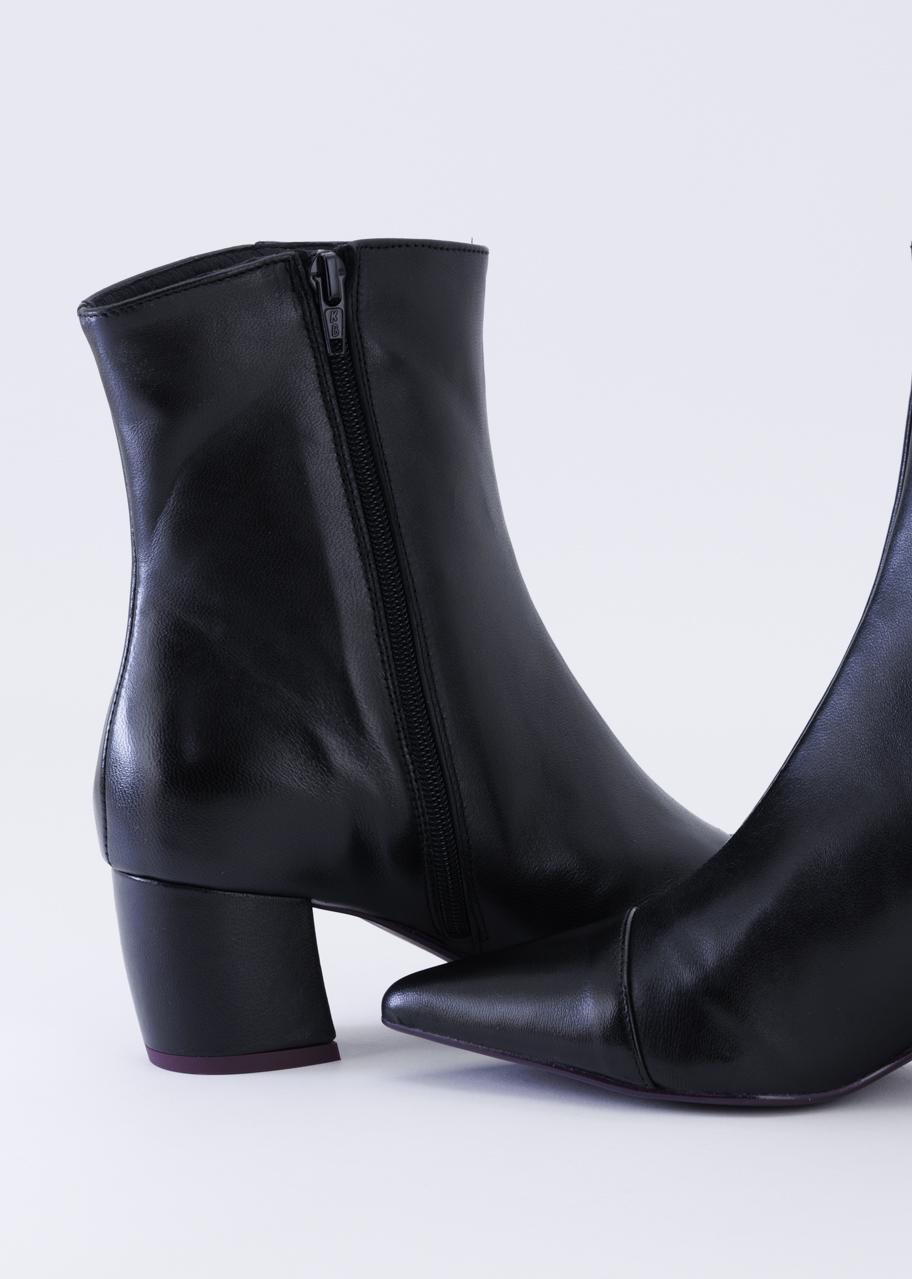 JIMENA NEGRO ESENCIAL