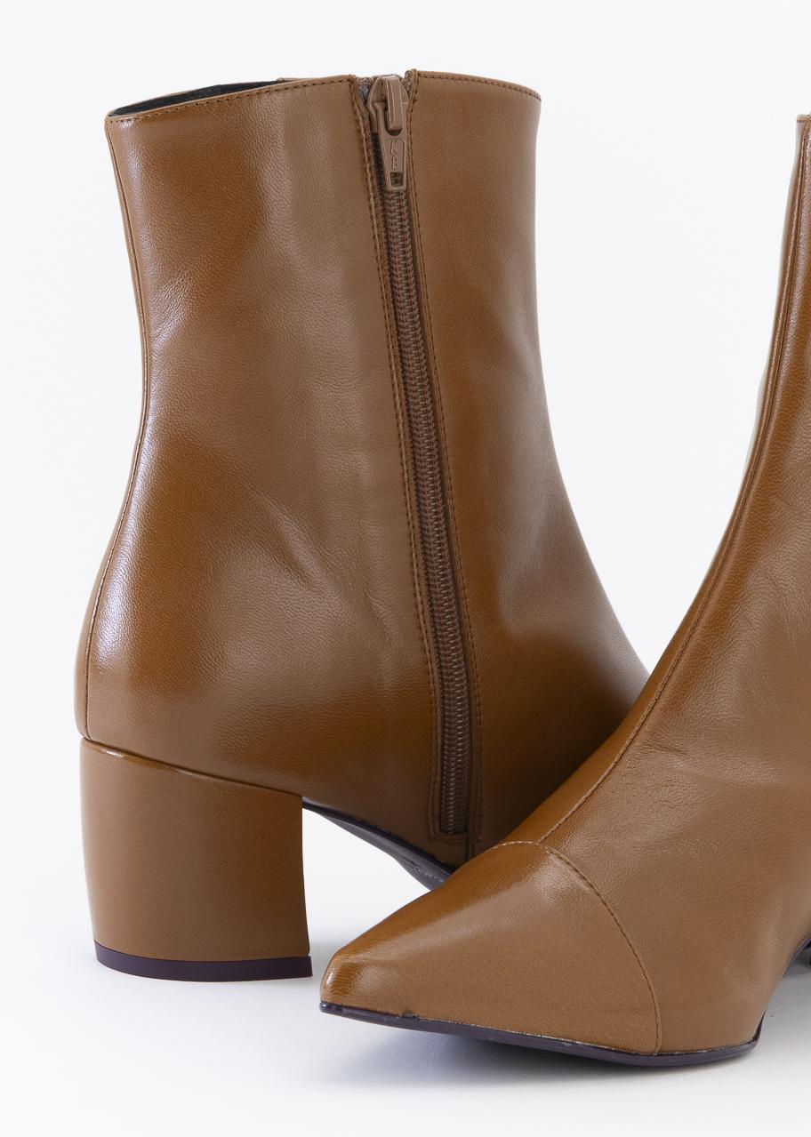 JIMENA CAMEL ESENCIAL