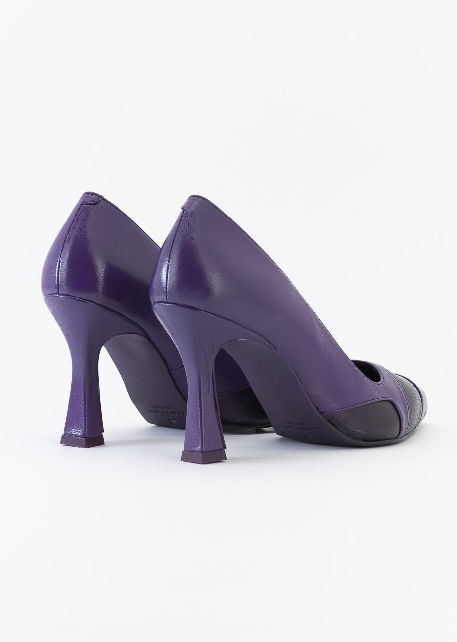DIANA MORADO METAL
