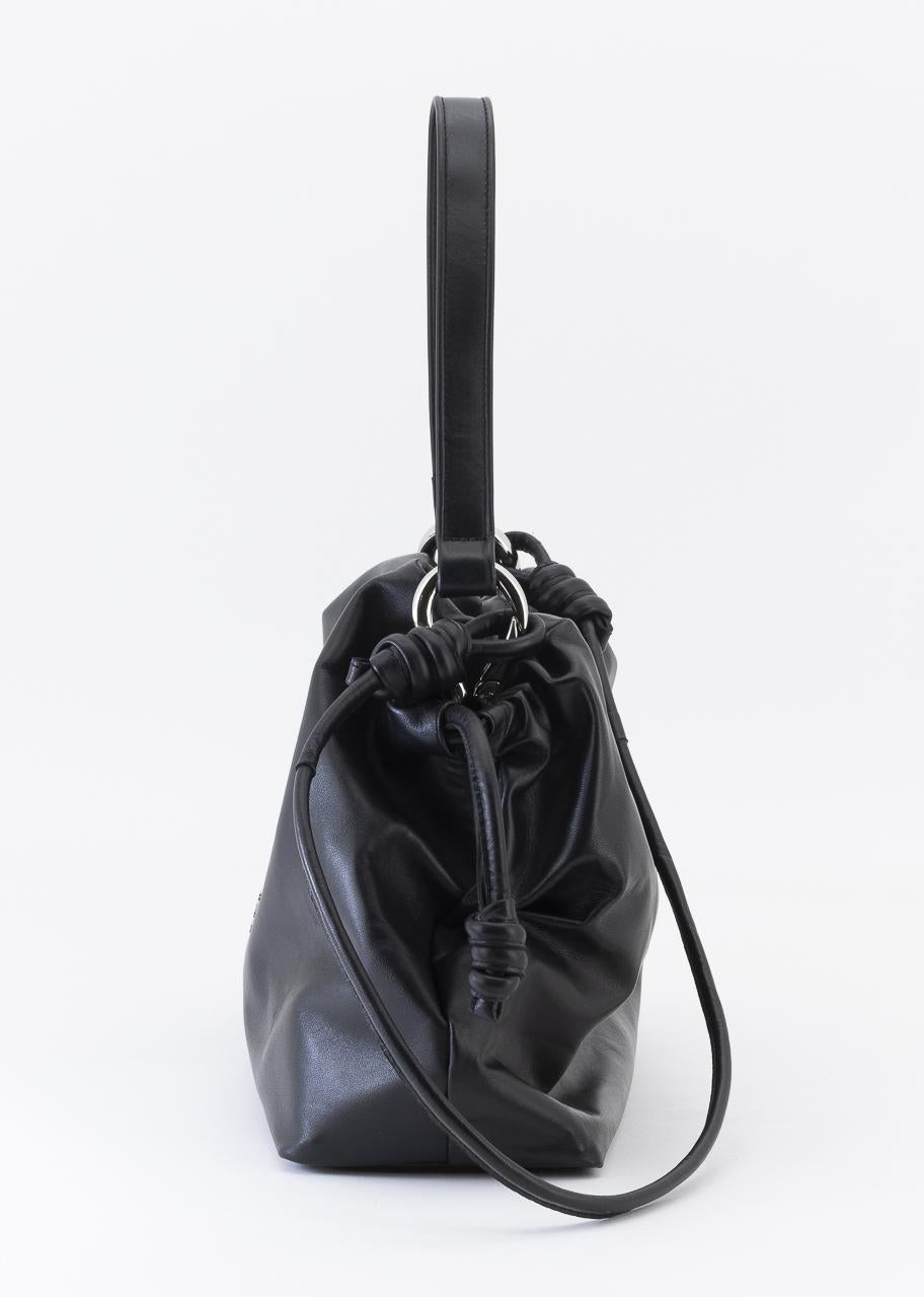 DELIA NEGRO ESENCIAL