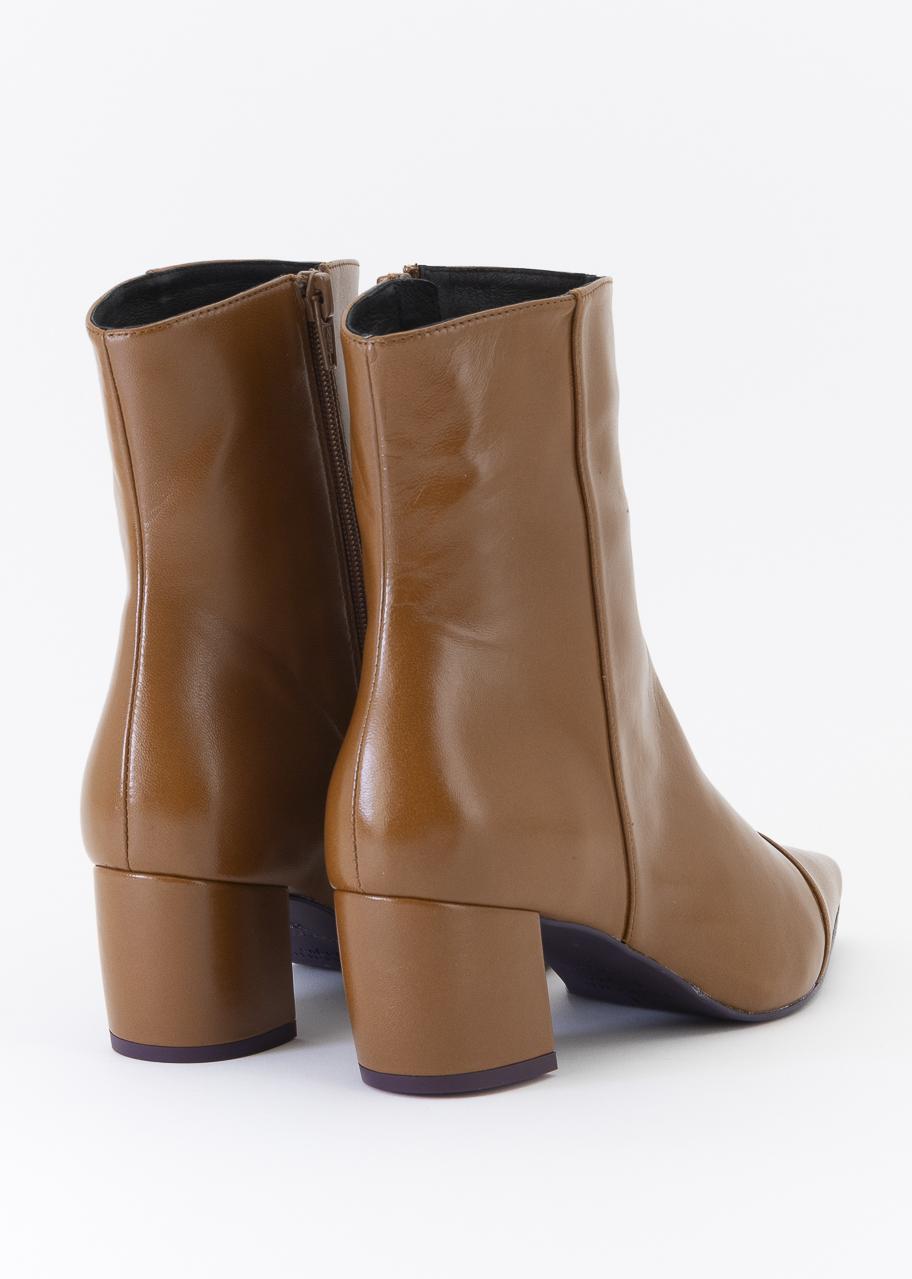 JIMENA CAMEL ESENCIAL