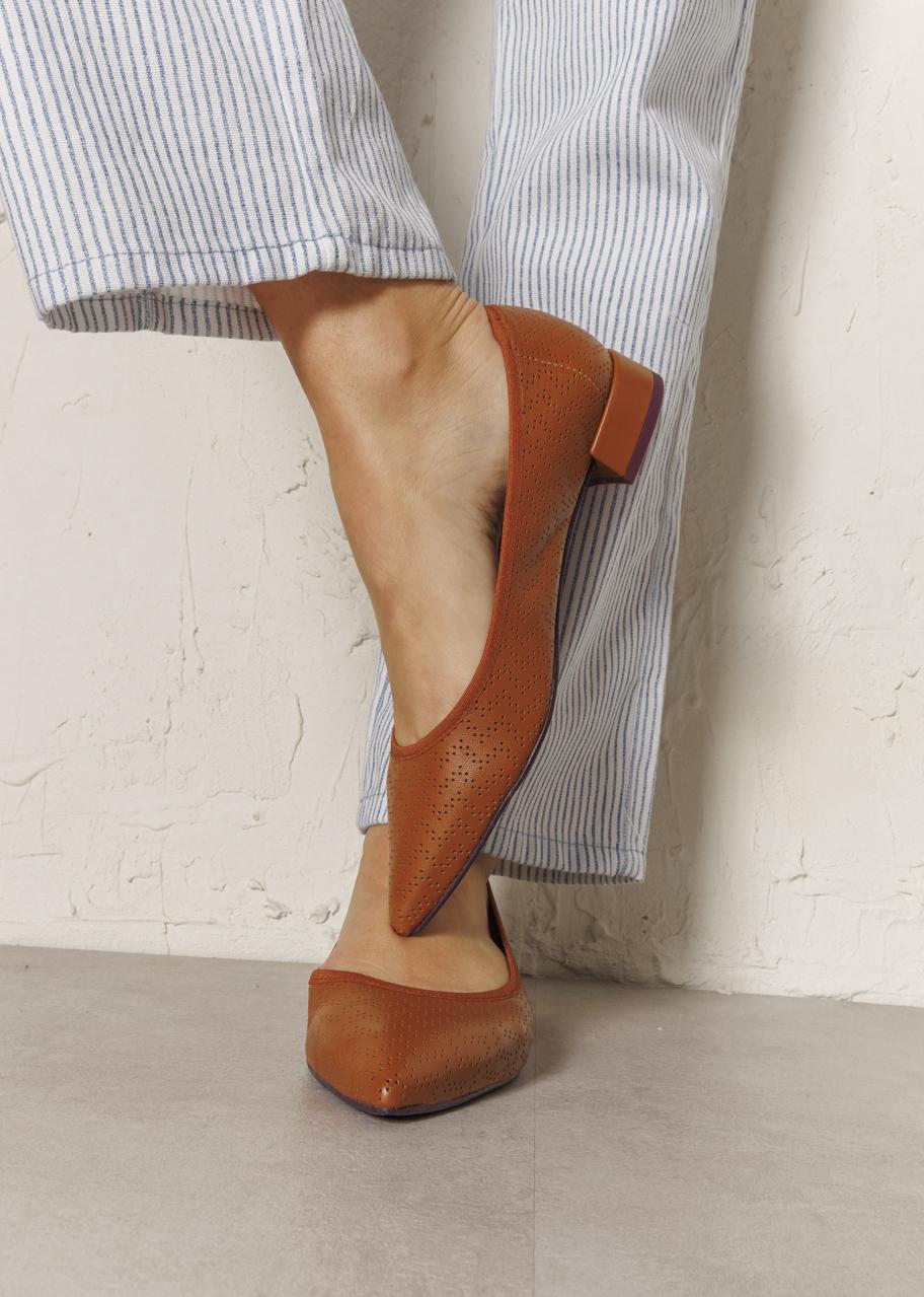 GRETA CAMEL PERFORADO