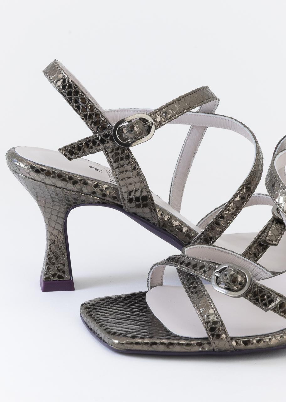 ADA BRONCE METAL