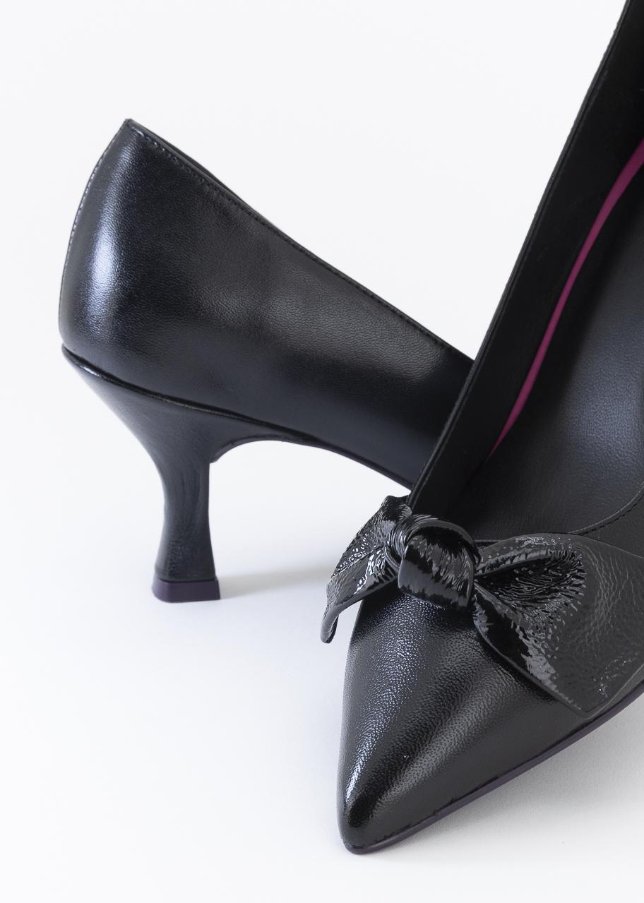 VICTORIA NEGRO ESENCIAL