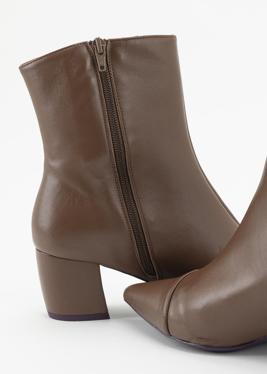 JIMENA CAMEL ESENCIAL