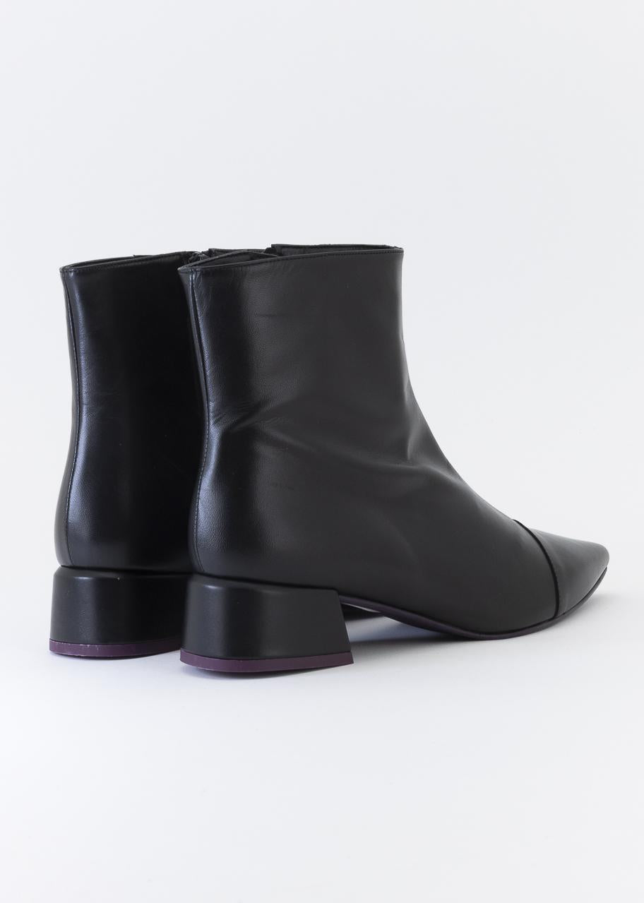 TANIA NEGRO ESENCIAL