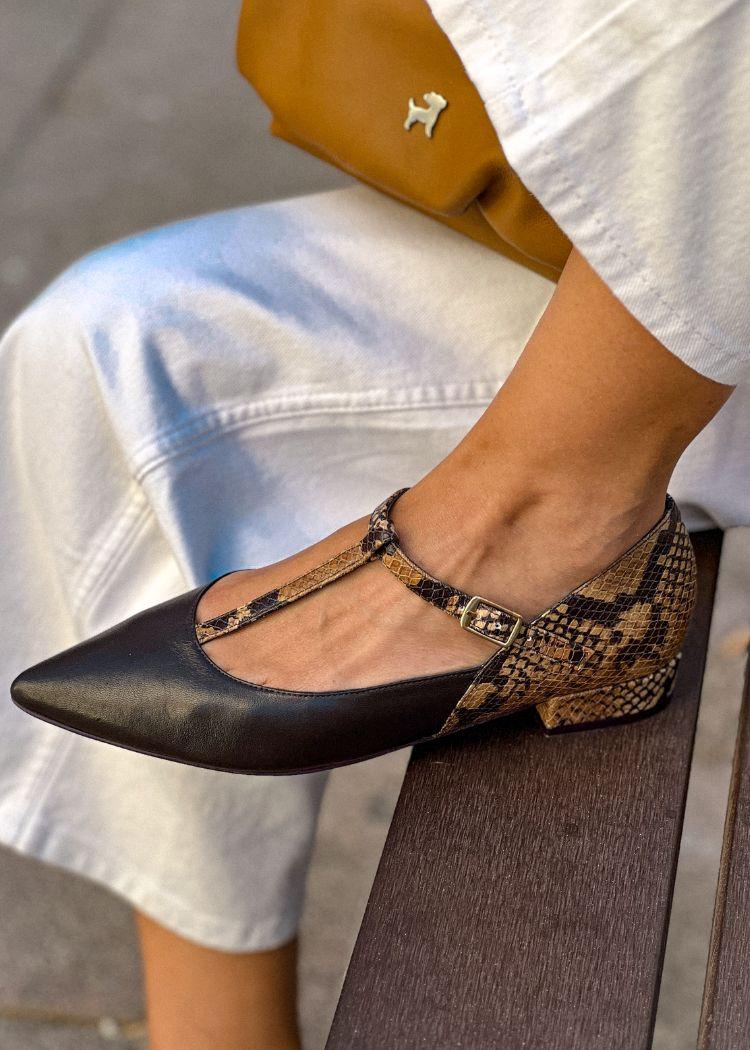 NURIA MARRON SNAKE