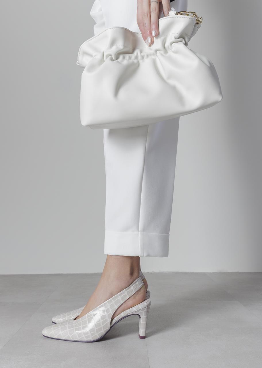 KAREN BEIGE ESENCIAL